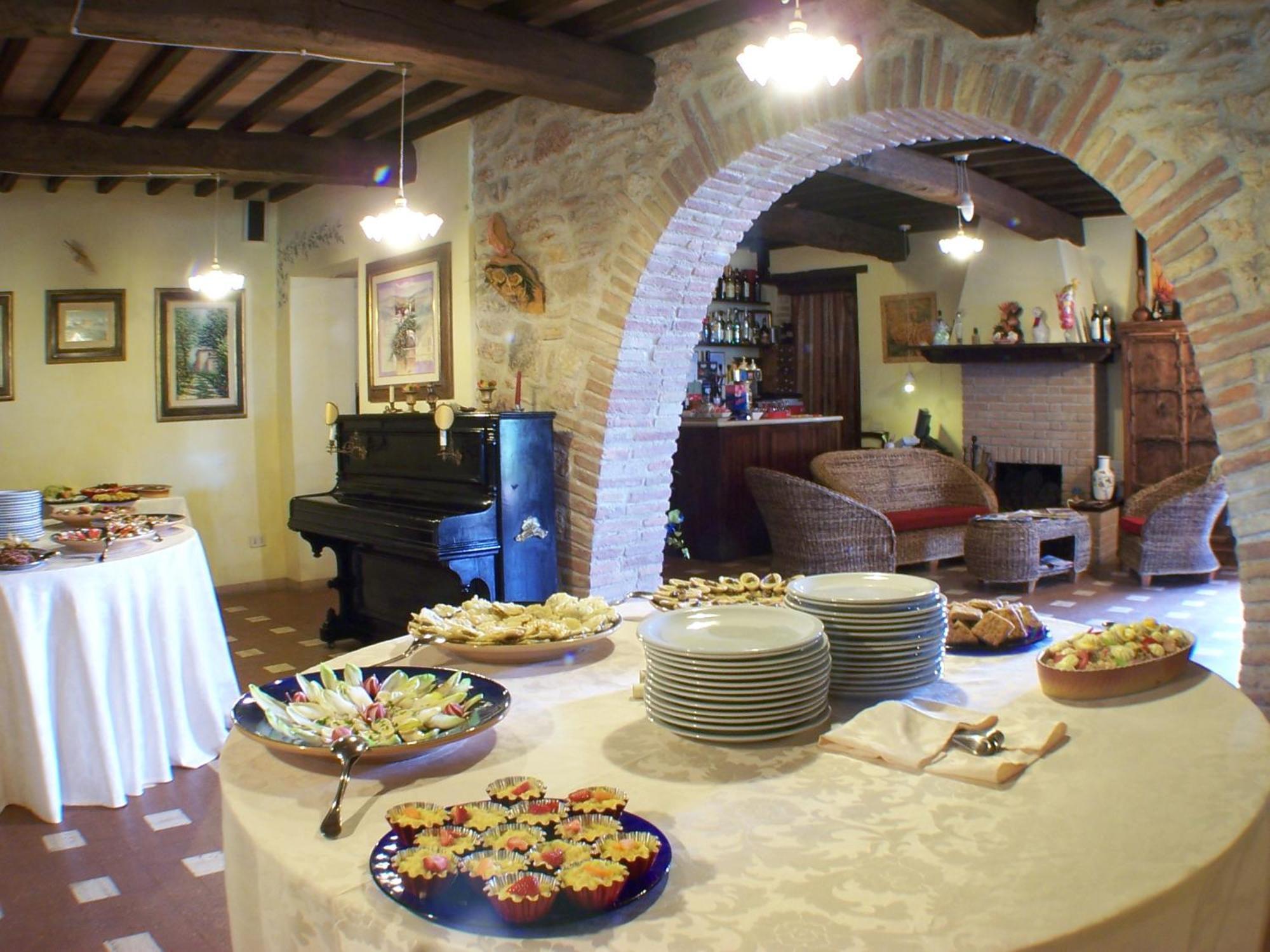 Agriturismo La Casella San Terenziano Zewnętrze zdjęcie