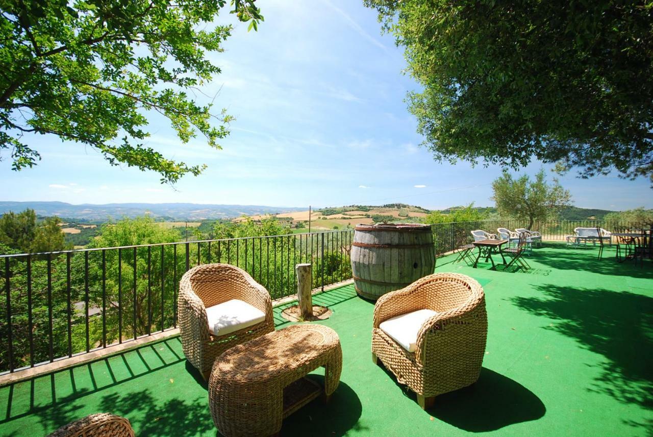 Agriturismo La Casella San Terenziano Zewnętrze zdjęcie