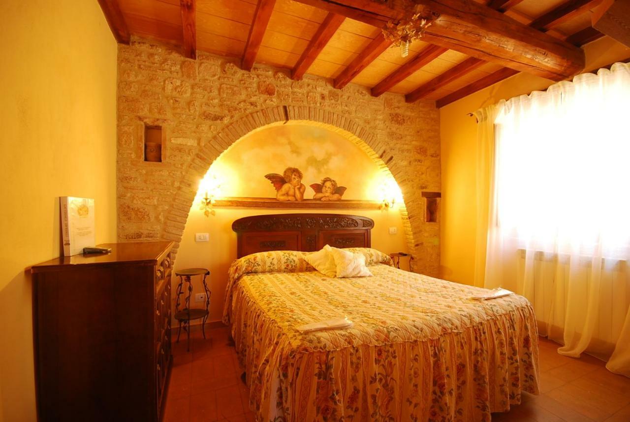 Agriturismo La Casella San Terenziano Zewnętrze zdjęcie